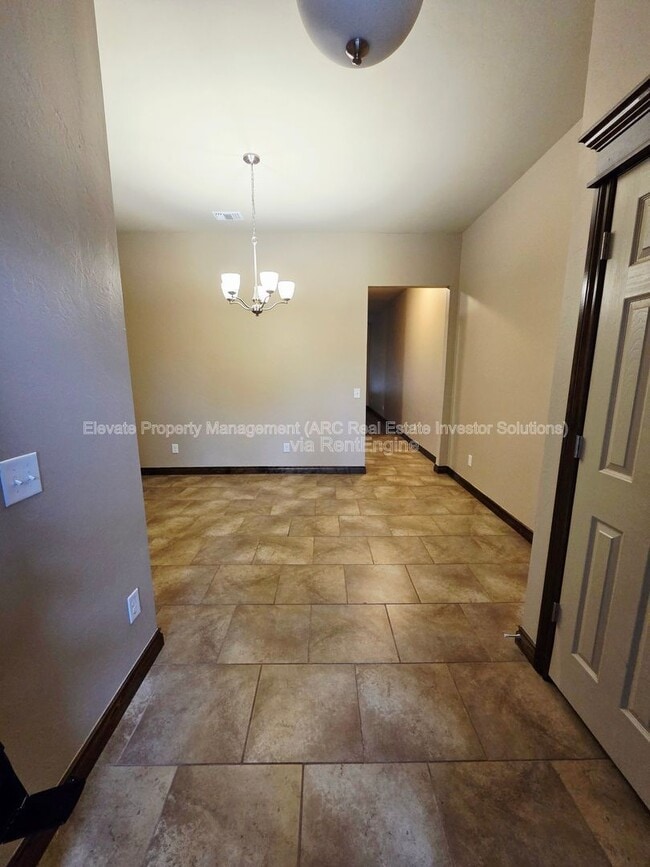 Photo - 2302 Kintyre Rd Townhome