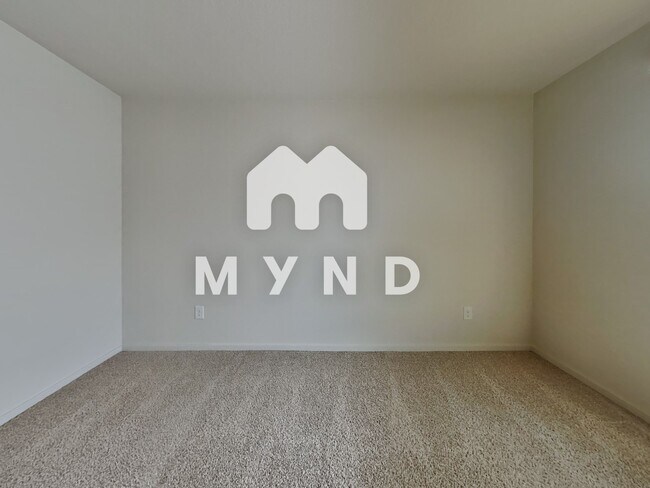 Foto del edificio - 2138 NE 4 Seasons Ln
