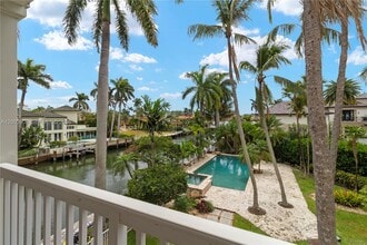 Building Photo - 700 Coral Way