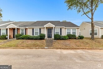 Building Photo - 306 Lenox Cir
