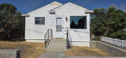 Building Photo - 816 Walnut St