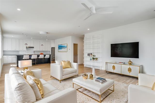 Foto principal - 7207 Gaston Ave
