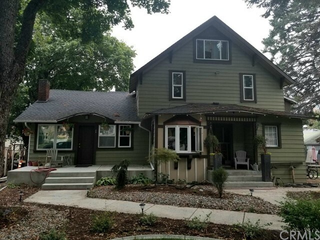 Primary Photo - 814 E Indiana Ave
