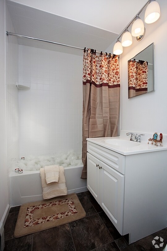 Monmouth Beach Village Apartment Homes 108 S Cookman Ave Long Branch