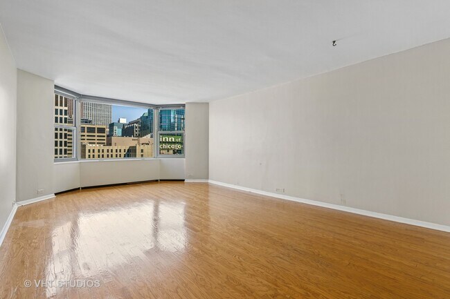 Building Photo - 535 N Michigan Ave