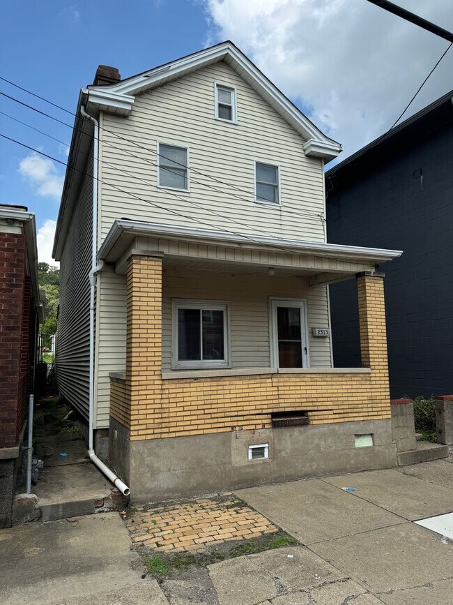 Building Photo - Spacious 3 Bedroom 1.5 Bathroom House, McK...