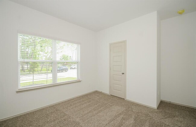 Building Photo - 8311 Catalina Fls Ct