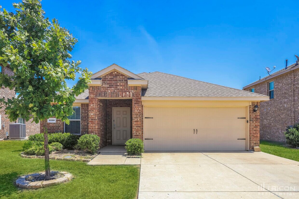Primary Photo - 1220 Koto Wood Dr
