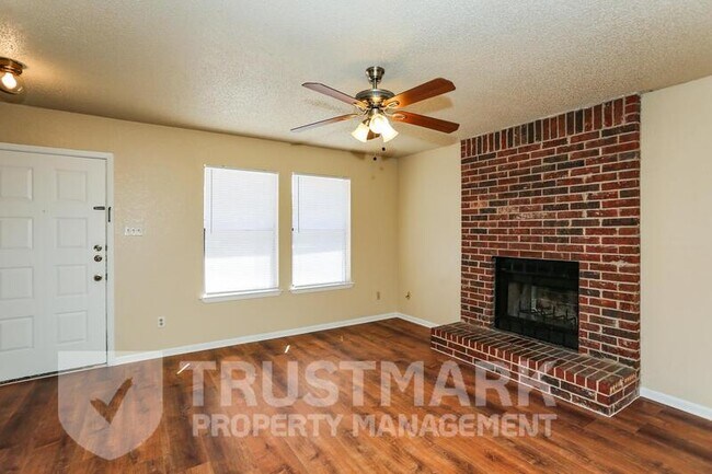 Foto del edificio - 2701 Bermuda Dr