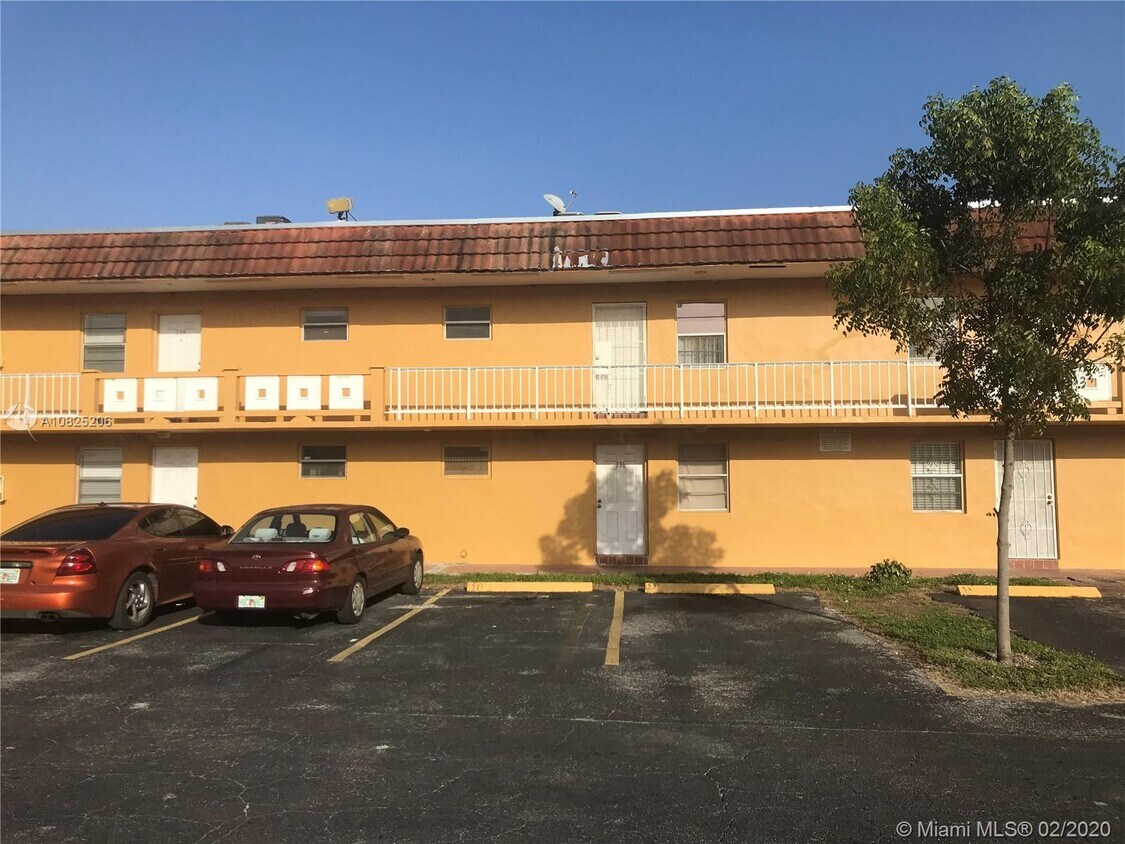 505 NW 177th St Unit 236, Miami Gardens, FL 33169 Condo for Rent in