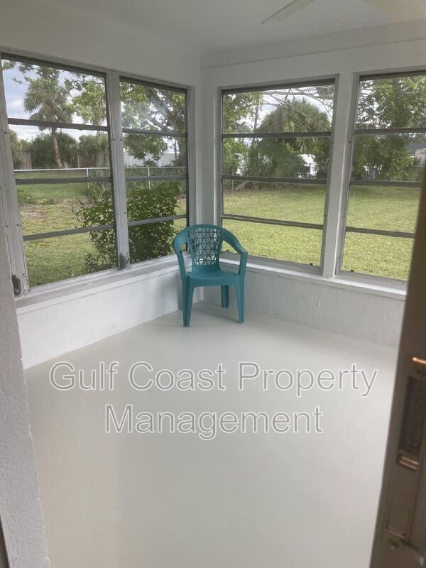 Foto del edificio - 2027 Georgia Ave