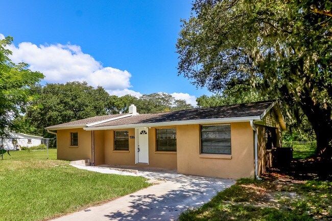 Building Photo - Now Leasing Move-in Ready 3BR 2BA home!