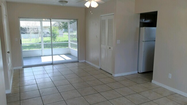 Foto del edificio - 3 Bed 1 Bath Home | Pet Friendly | Washer ...