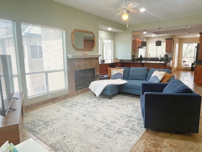 Building Photo - 101 N 7th St