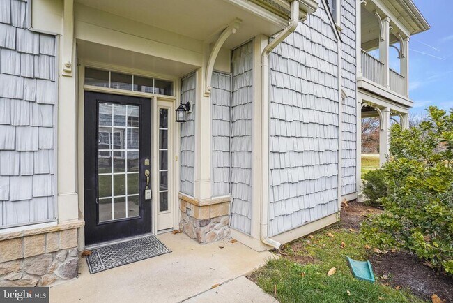 Foto del edificio - 13930 Greendale Dr