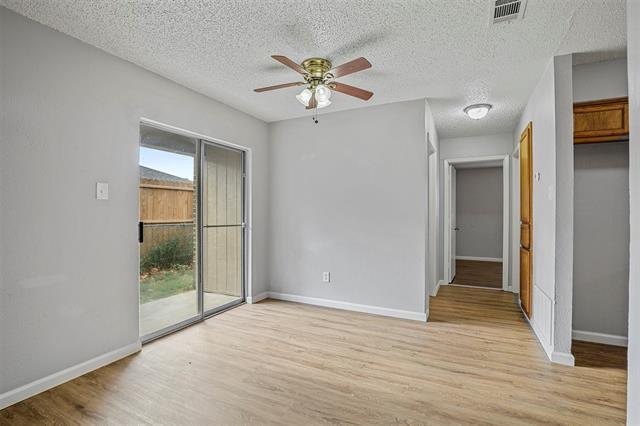 Foto del edificio - 722 Prairie Creek Dr