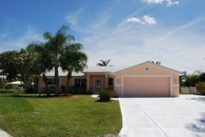 Primary Photo - 1684 SW Boatswain Pl