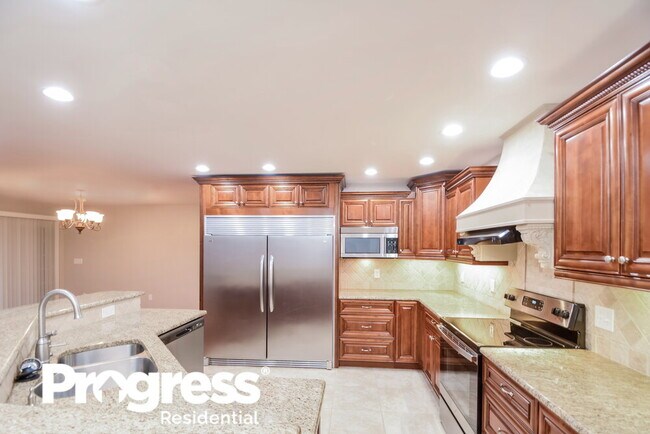 Foto del edificio - 628 Groveton Trail