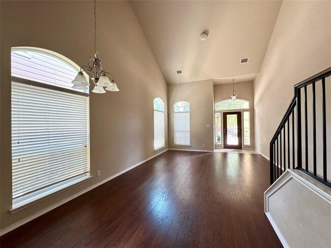 Building Photo - 8629 White Ibis Dr