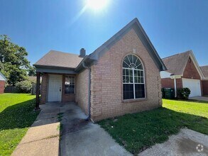 Building Photo - 5466 Kayla Dr
