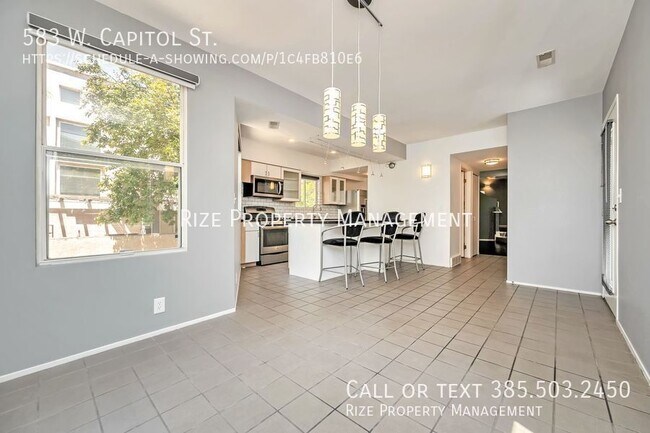 Foto del edificio - 583 W Capitol St