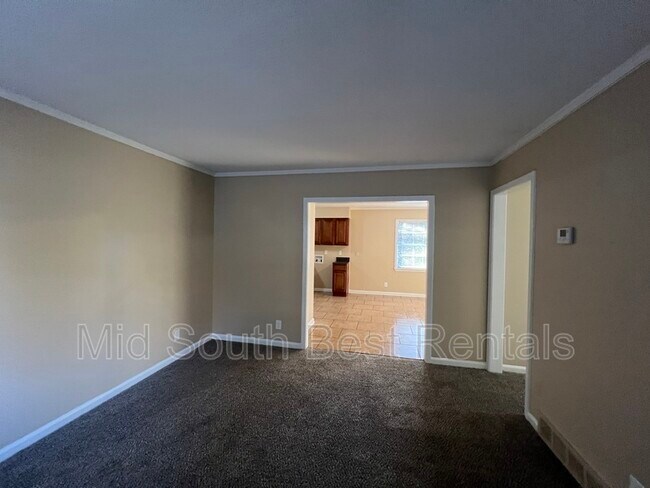 Foto del edificio - 3255 Frayser View Dr