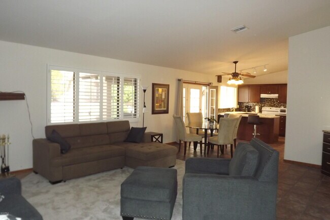 Foto del edificio - 14612 N Fountain Hills Blvd
