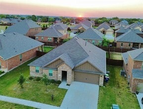 Building Photo - 6409 Bon Fire Dr