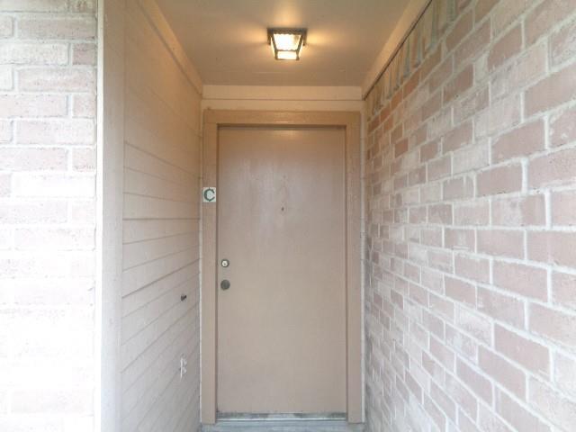 Foto del edificio - 1911 Country Village Blvd