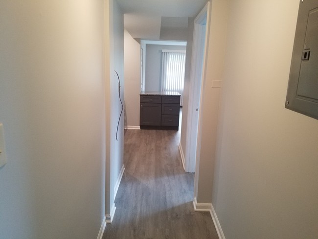 Foto del edificio - 7741 S Roberts Rd