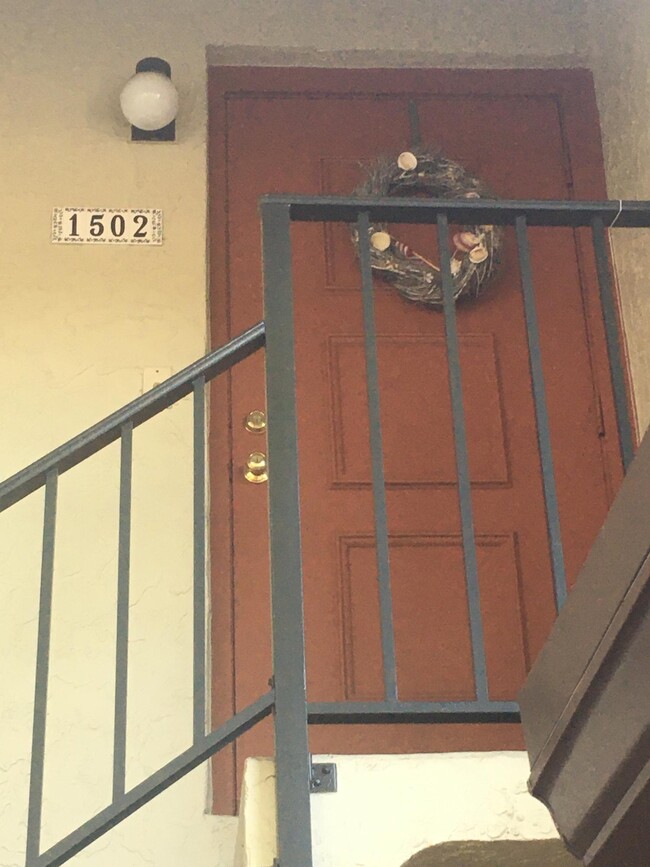 Building Photo - 3951 NE 18th Ave