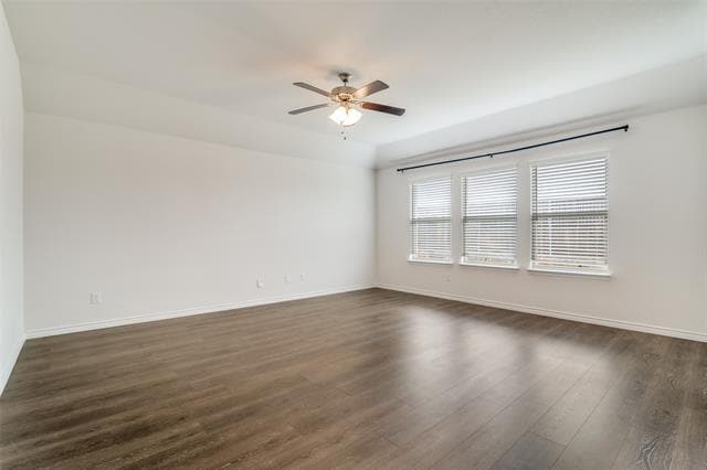 Building Photo - 496 Declaration Way