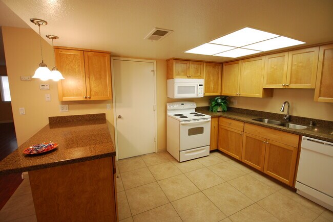 Building Photo - 4206 Casa Blanca Ln