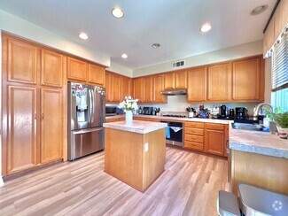 Building Photo - 10177 Coral Ln