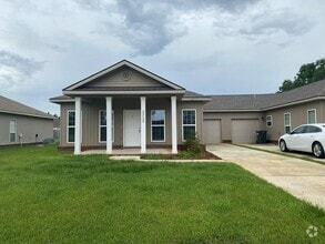 Building Photo - 33139 Stables Dr