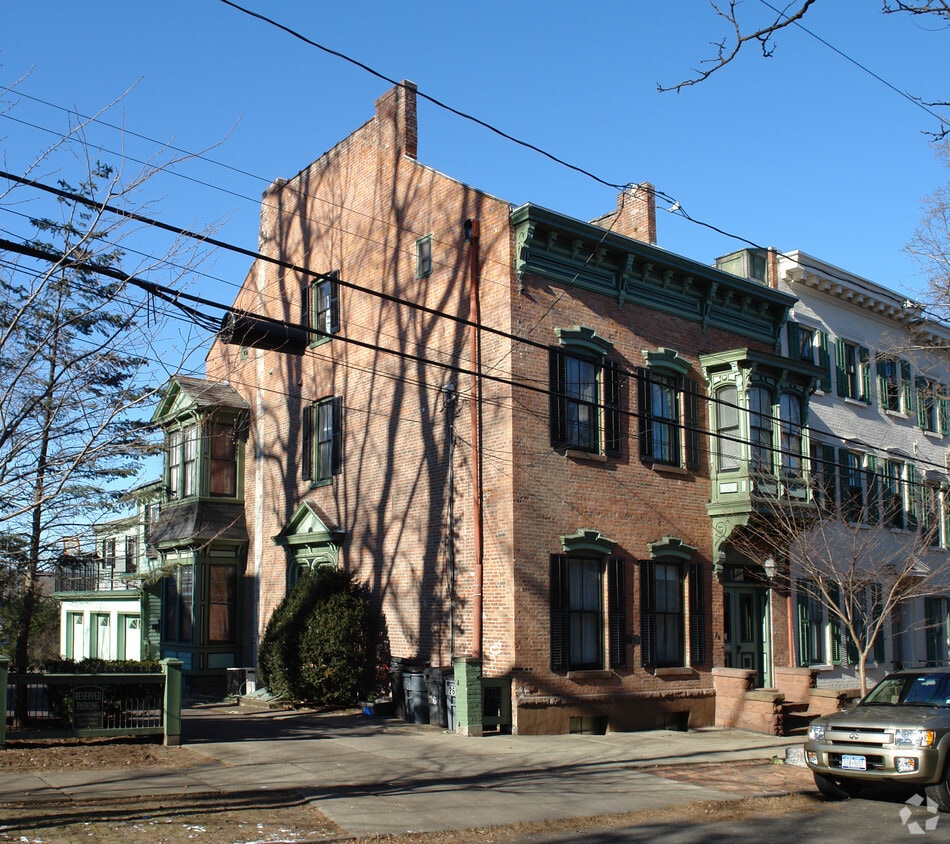 Building Photo - 26 Washington Ave