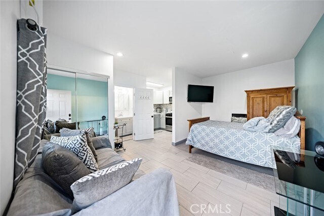 Foto del edificio - 2406 W 76th St