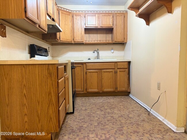Building Photo - 740 Thomas Ln