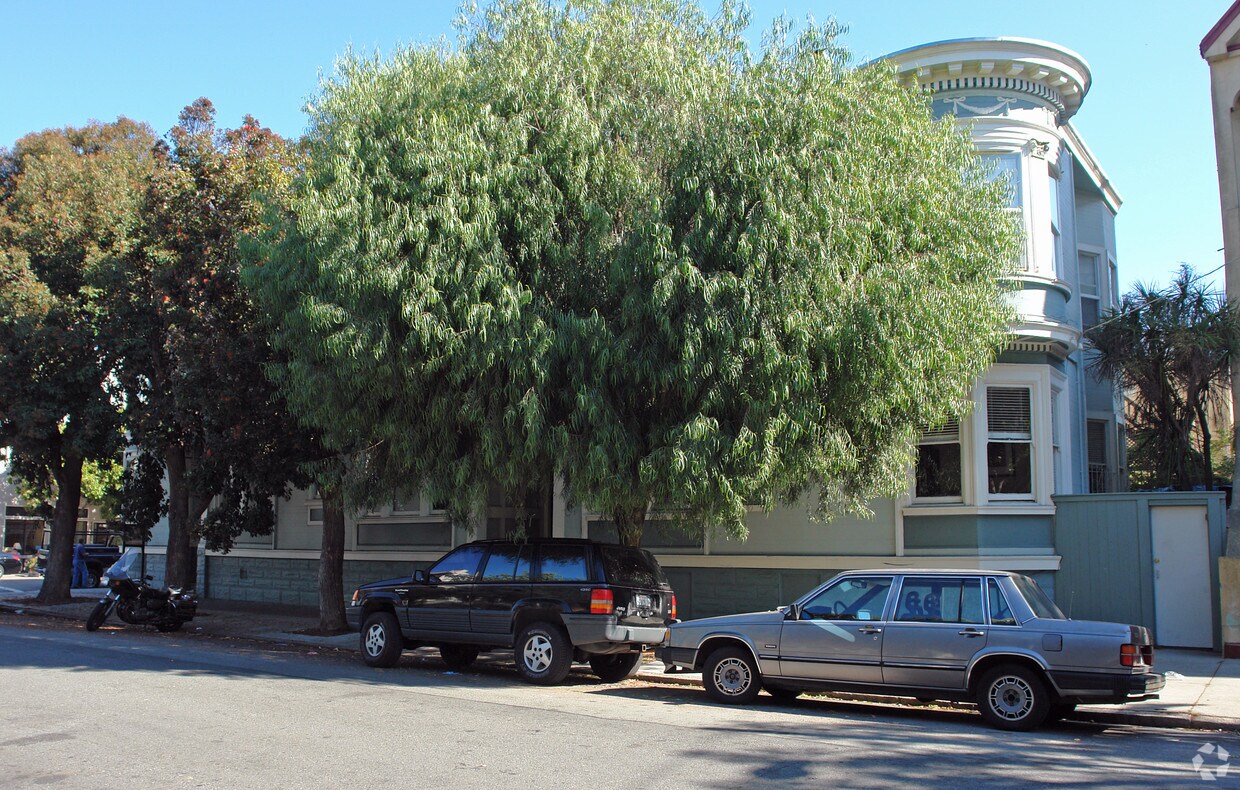Foto principal - 454-464 Central Ave
