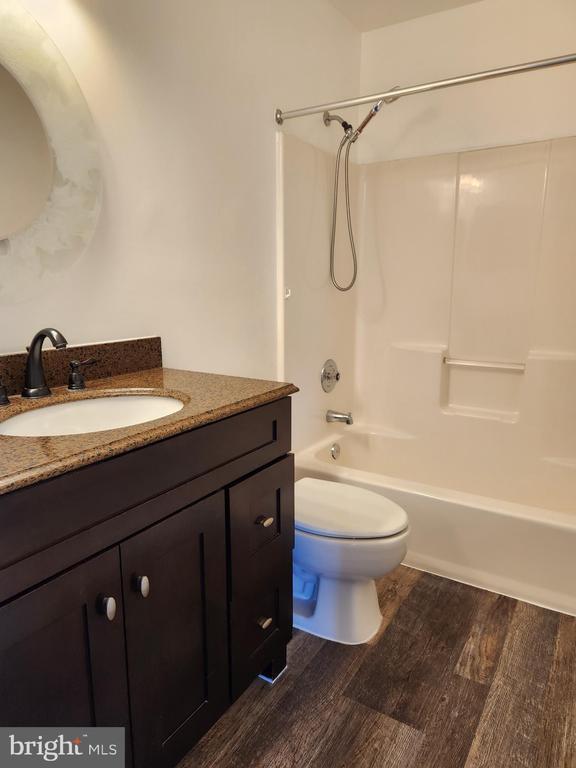 Foto del edificio - 6609 Rapid Water Way