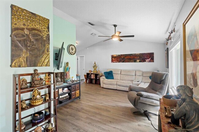 Foto del edificio - 430 Buford Ave