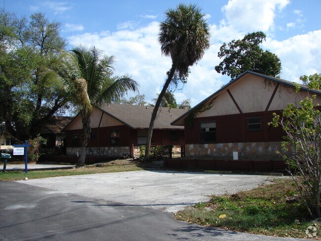 Building Photo - 1780 SW 22nd St