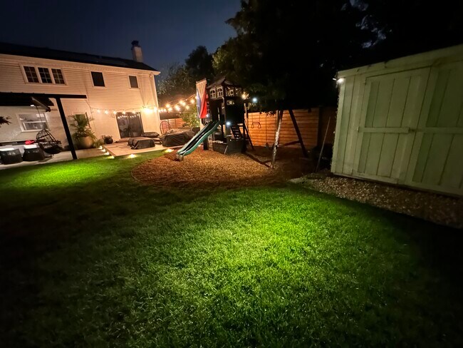 Foto del edificio - 619 Grant Ave