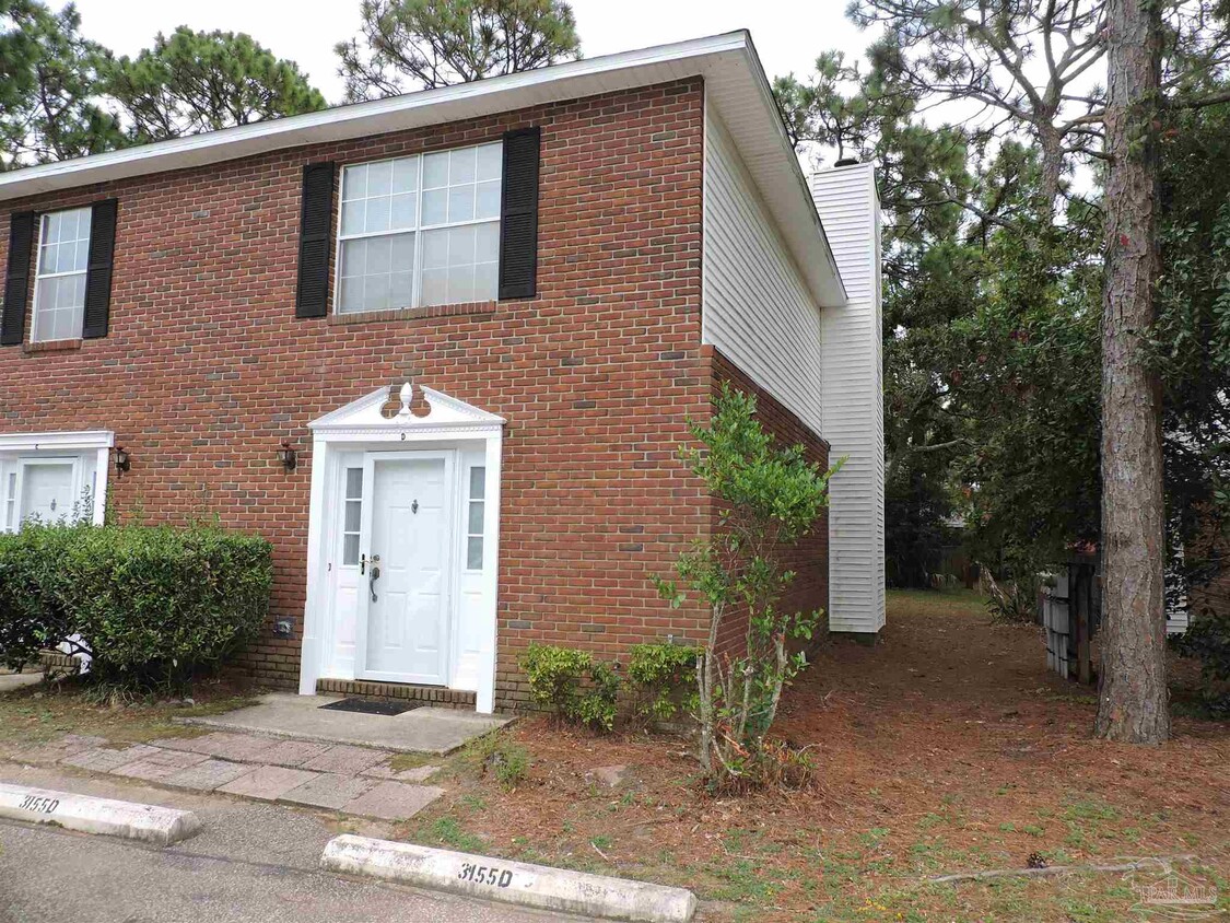 Primary Photo - 3155 Belle Meade Dr