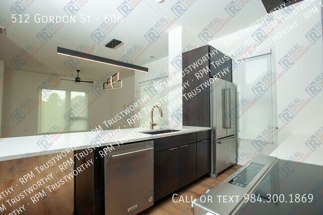 Foto del edificio - 512 Gordon St