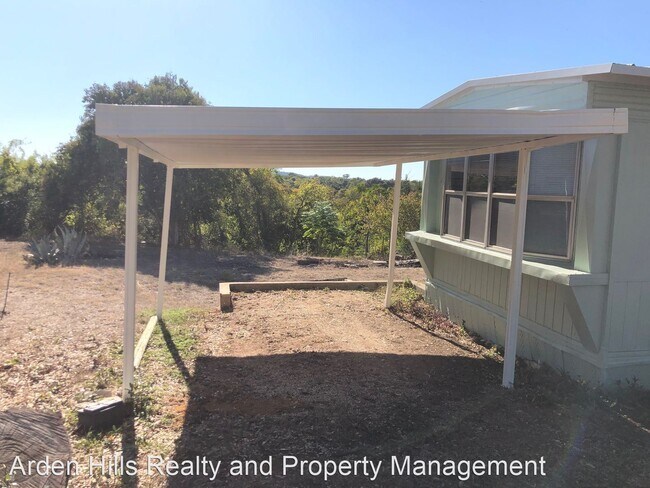 Foto del edificio - 2 br, 2 bath House - 141 JJ Lane
