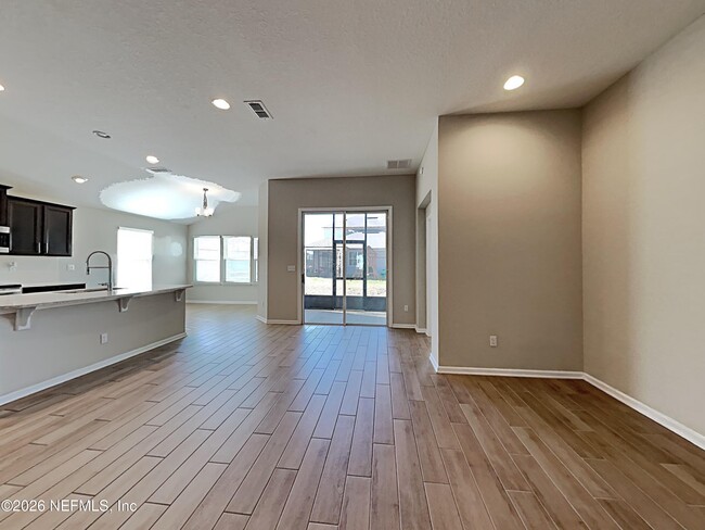 Building Photo - 15662 Chir Pine Dr