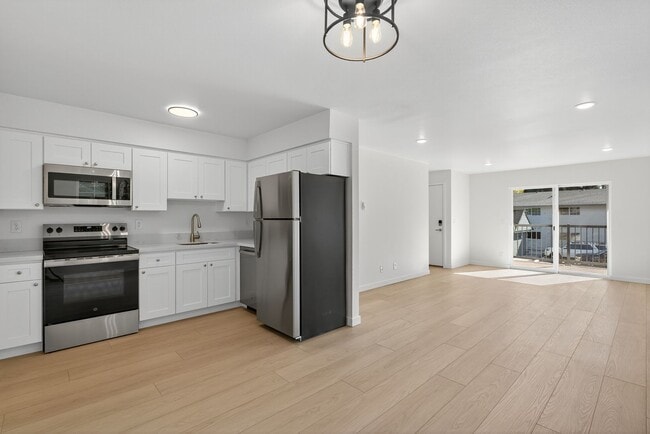 Interior Photo - Pine Grove