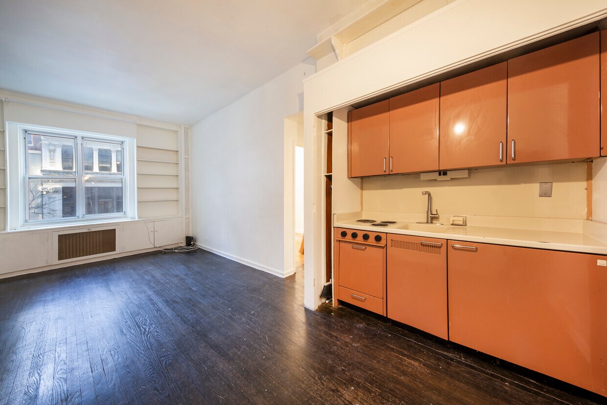 22 Irving Pl Unit 3D, New York, NY 10003 Condo for Rent in New York