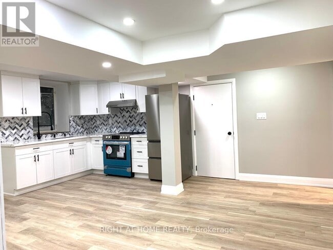 Building Photo - 1649 Quail Run Dr